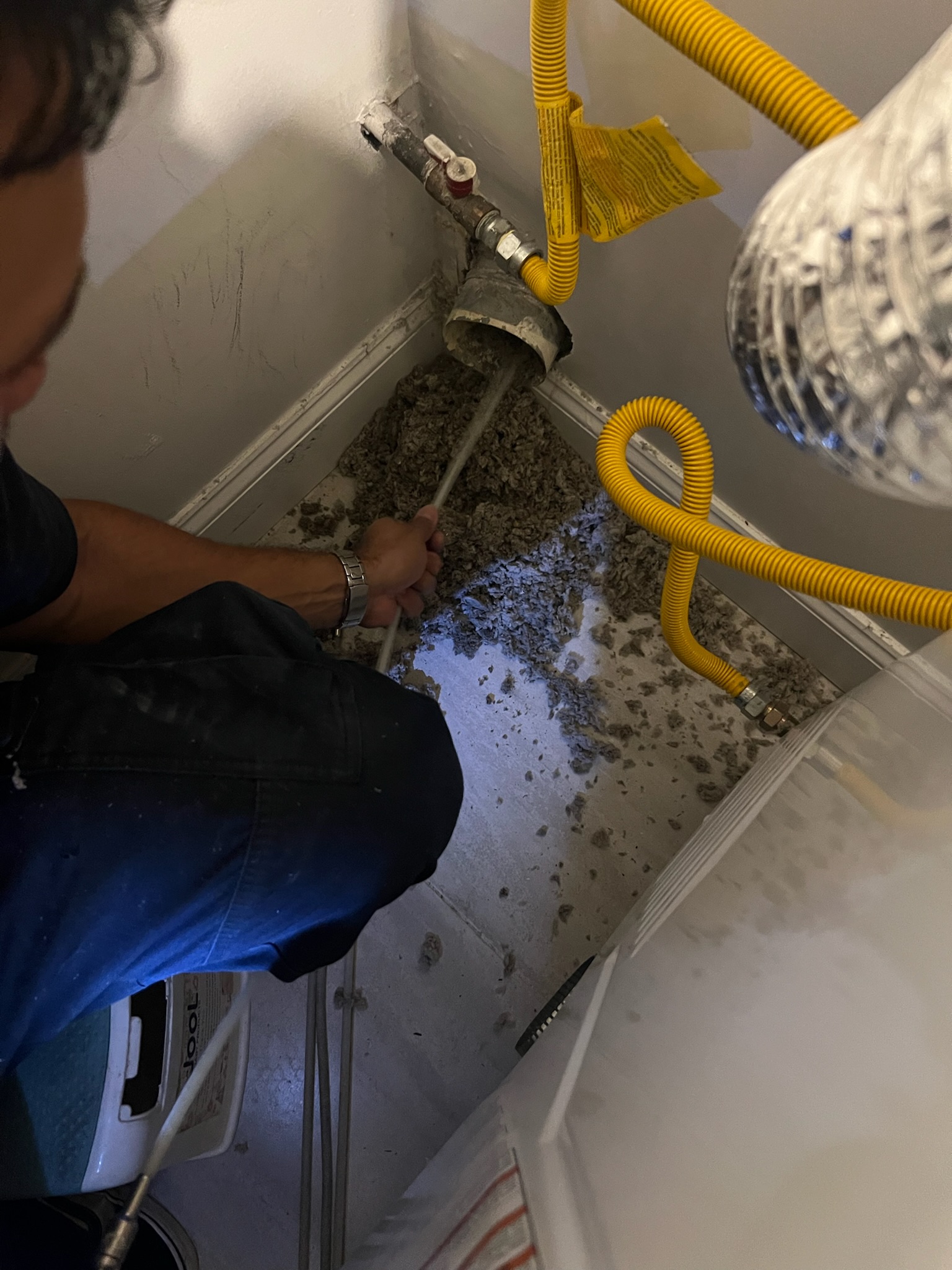 Yellow Wire Dryer Vent